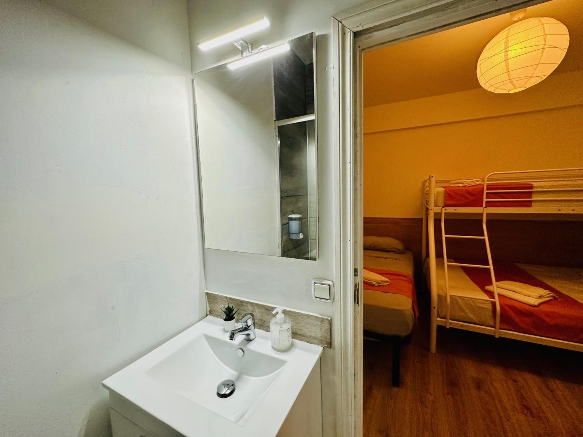 Rooms In Madrid Downtown Eksteriør bilde