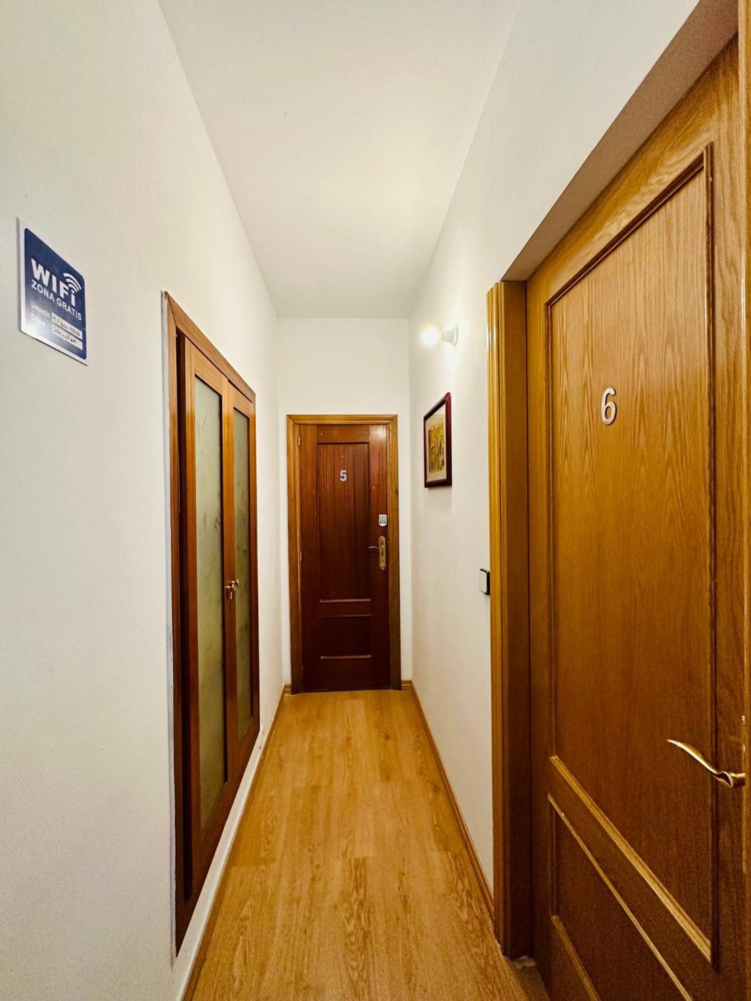 Rooms In Madrid Downtown Eksteriør bilde