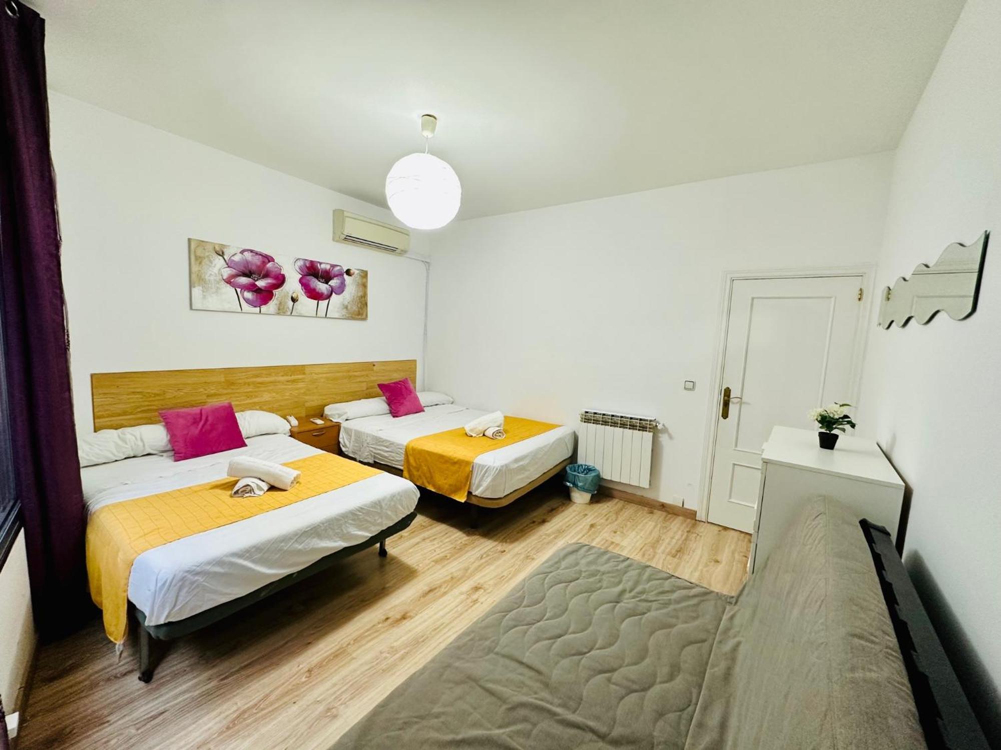 Rooms In Madrid Downtown Eksteriør bilde